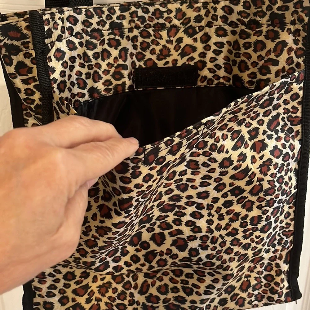 LEOPARD PRINT SMALL NYLON LUNCH TOTE WITH HANDLES BROWN BLACK TAN
